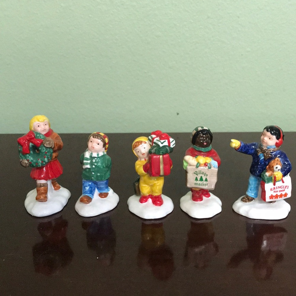 DEPT 56 SNOW VILLAGE “CHRISTMAS KIDS”